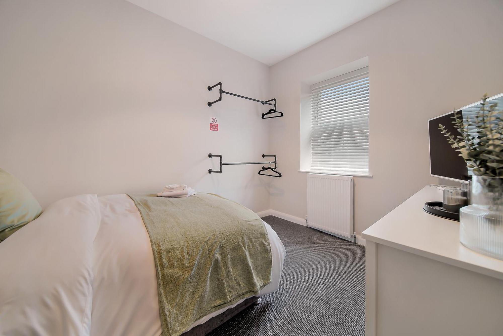 The Bridge Apartment *